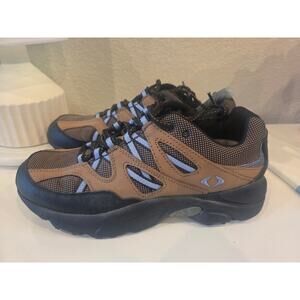 Apex Women's Walking/Hiking Shoes with Scotchguard.  NWOT.  Size 9.5 Women's